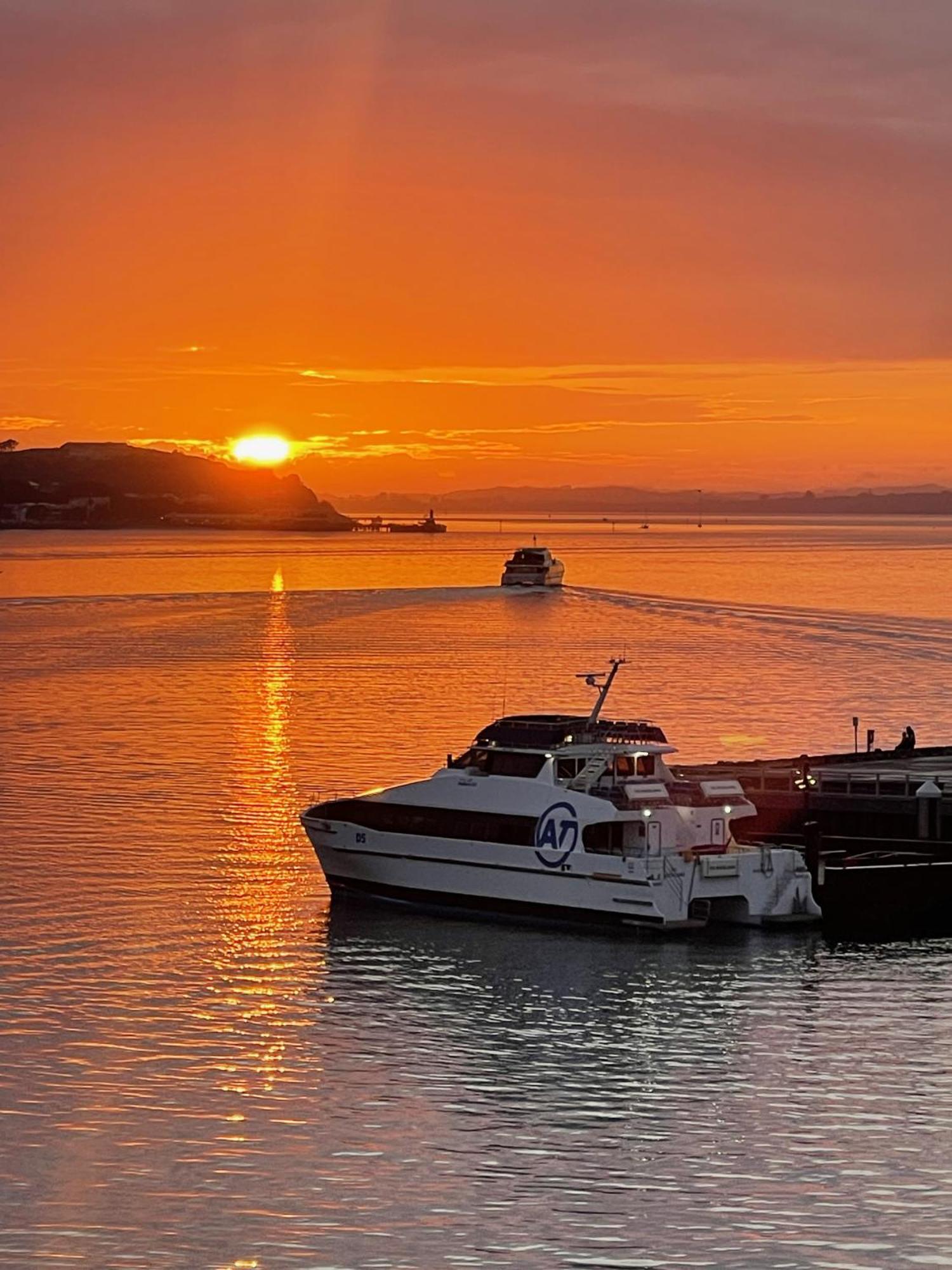 Penthouse Apartment With Stunning Harbour Views Auckland Dış mekan fotoğraf